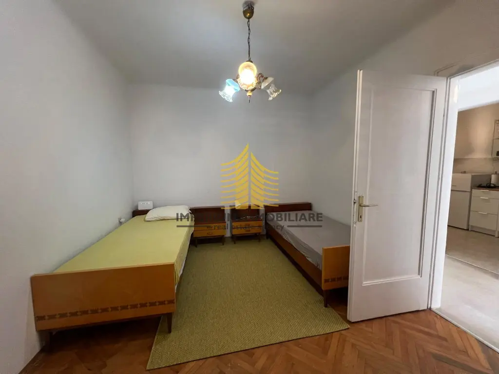 Stan za najam – Firule, Split, 60 m², 2,5-sobni – fotografija 2