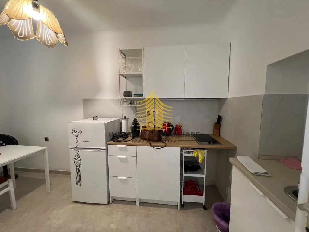 Stan za najam – Firule, Split, 60 m², 2,5-sobni – fotografija 3