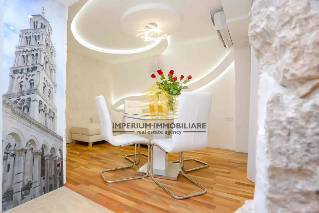 Stan za najam – Varoš, Split, 56 m², 2,5-sobni – fotografija 2