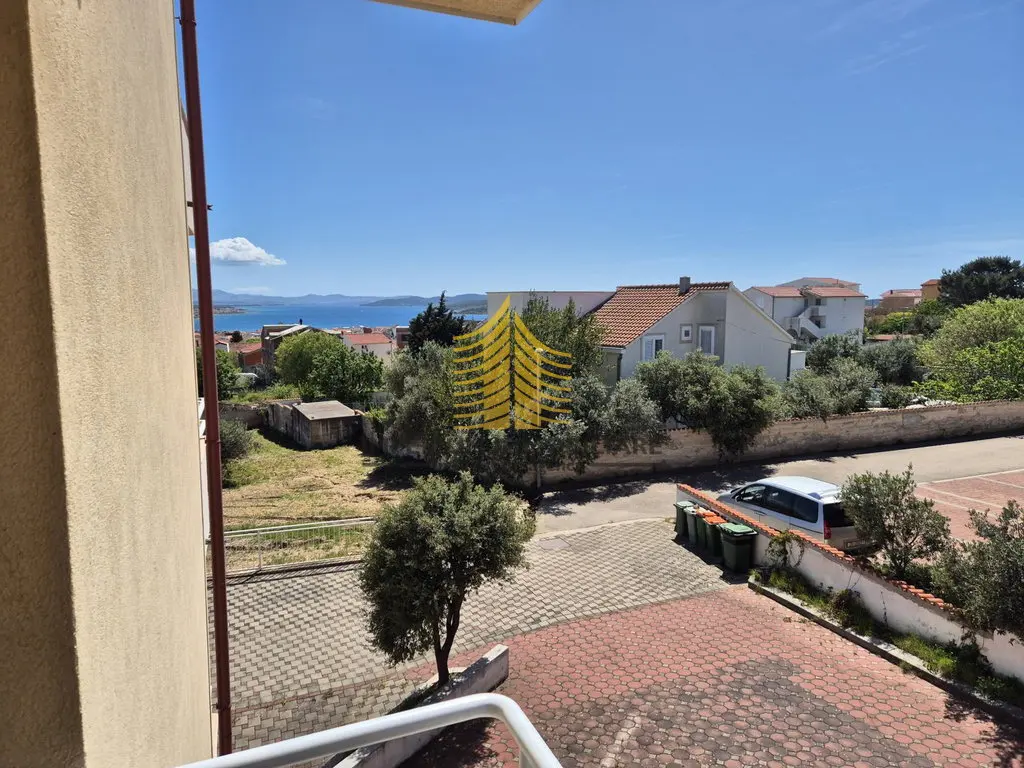 Stan za najam – Vodice, 51 m², 2-sobni – fotografija 2