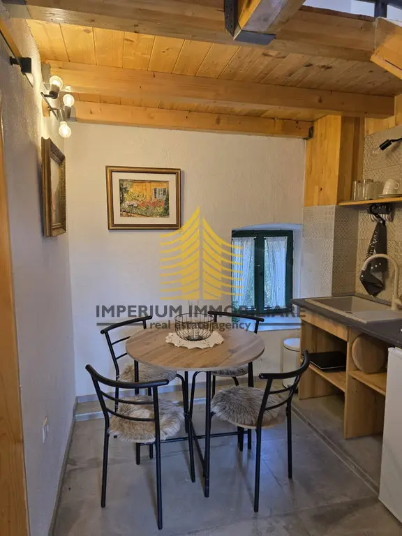 Stan za najam – Vrgorac, 50 m², 1,5-sobni – fotografija 5