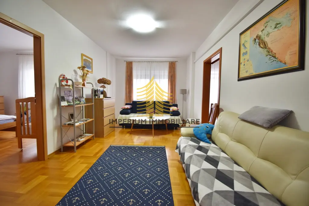 Stan za najam – Mikulići, Zagreb, 130 m², 5-sobni – fotografija 2