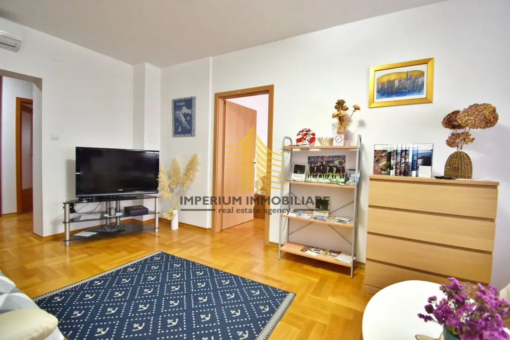 Stan za najam – Mikulići, Zagreb, 130 m², 5-sobni – fotografija 3
