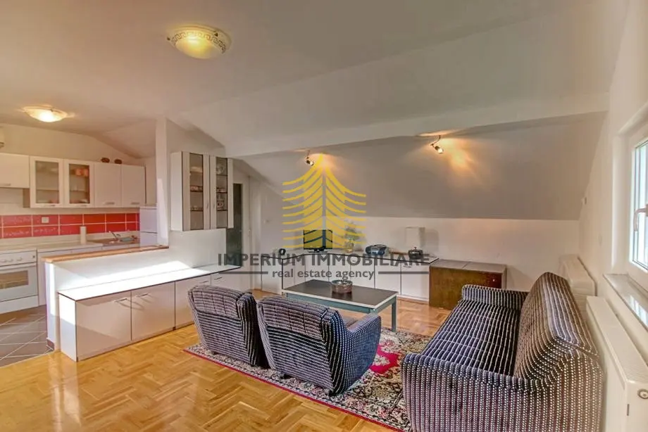 Stan za najam – Sveta Klara, Zagreb, 45 m², 1-sobni