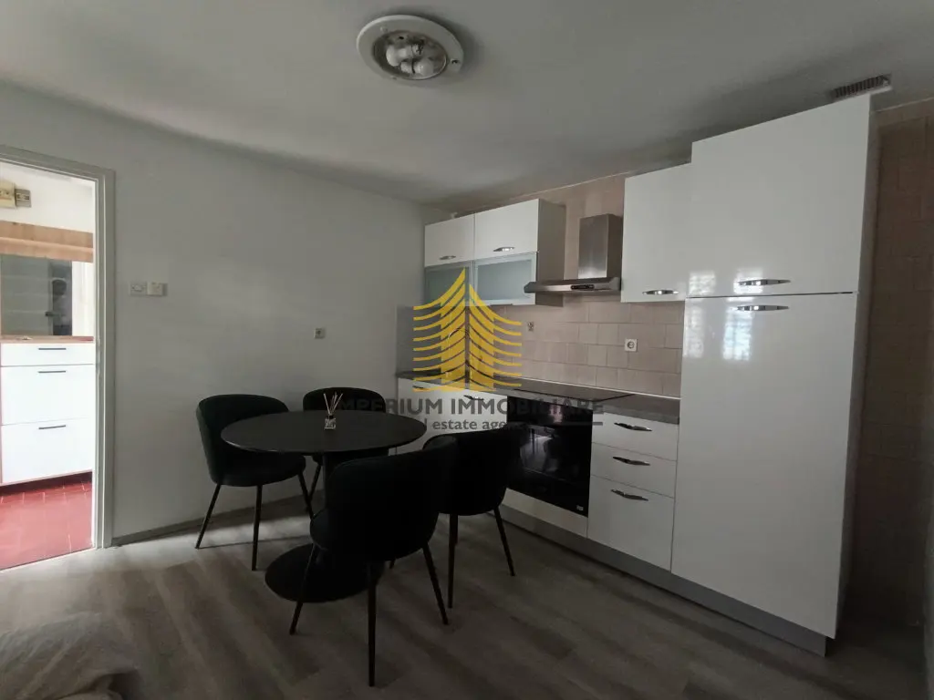 Stan za najam – Trnovčica, Zagreb, 50 m², 3-sobni