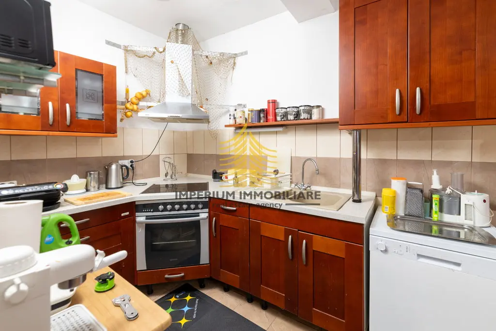 Stan na prodaju – Jesenice, Dugi Rat, 80 m², 2,5-sobni – fotografija 6