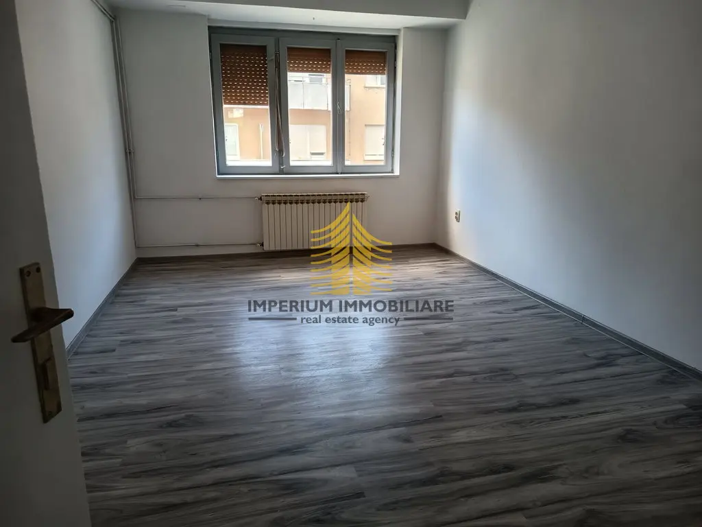 Stan na prodaju – Gospić, 143,83 m², 4-sobni