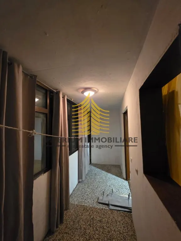 Stan na prodaju – Makarska, 56,4 m², 2,5-sobni – fotografija 2