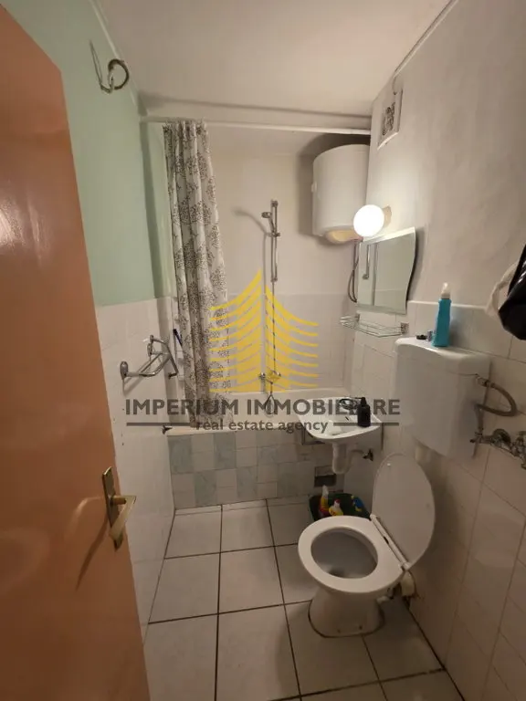 Stan na prodaju – Makarska, 56,4 m², 2,5-sobni – fotografija 3