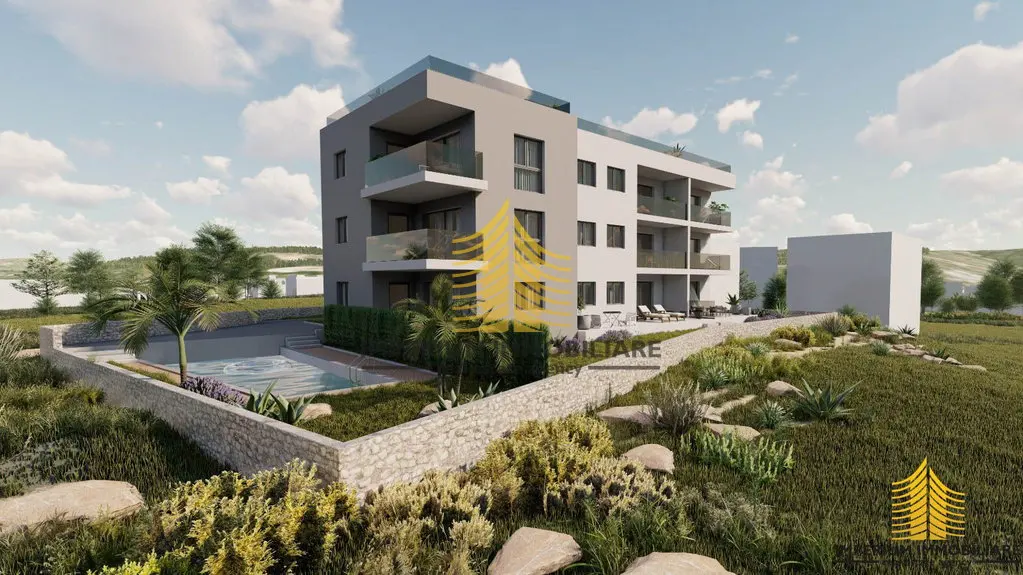 Stan na prodaju – Okrug, 80 m², 2-sobni