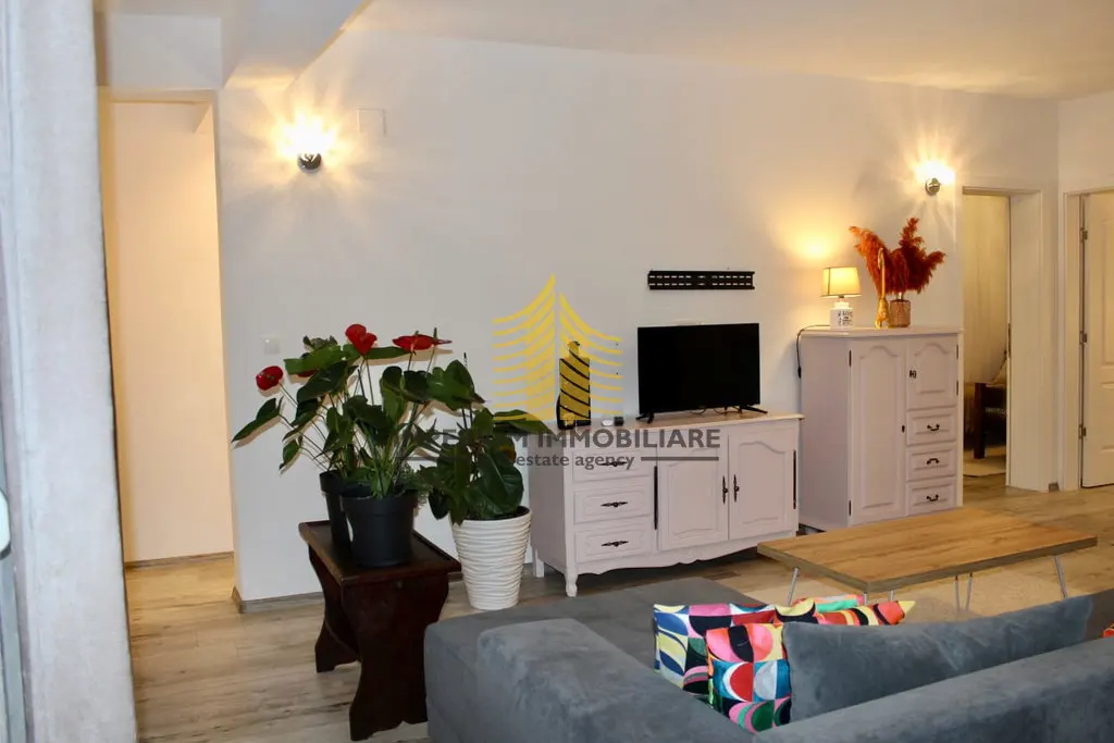 Stan na prodaju – Okrug Gornji, Okrug, 68 m², 2,5-sobni – fotografija 3