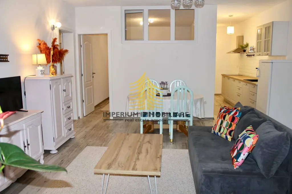 Stan na prodaju – Okrug Gornji, Okrug, 68 m², 2,5-sobni – fotografija 2