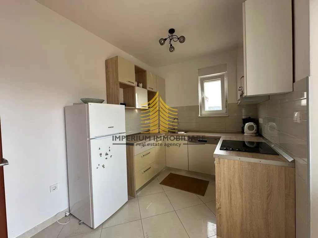Stan na prodaju – Okrug Gornji, Okrug, 71,4 m², 2,5-sobni – fotografija 4