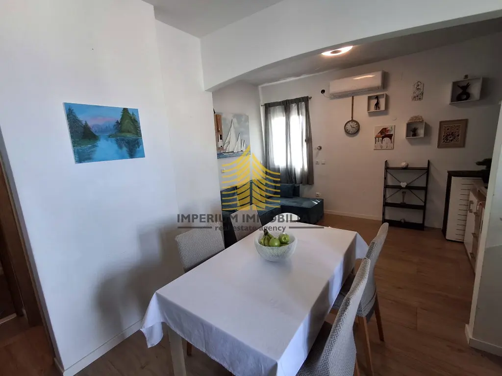 Stan na prodaju – Okrug Gornji, Okrug, 82 m², 3,5-sobni – fotografija 3