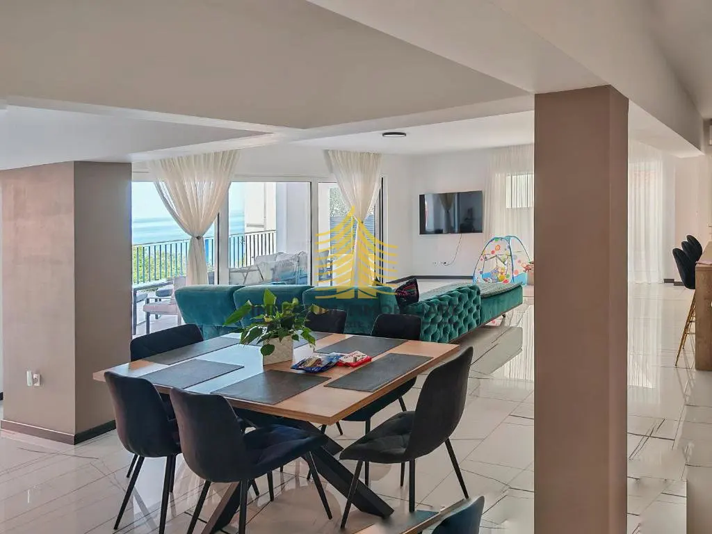 Stan na prodaju – Omiš, 139 m², 3,5-sobni – fotografija 4