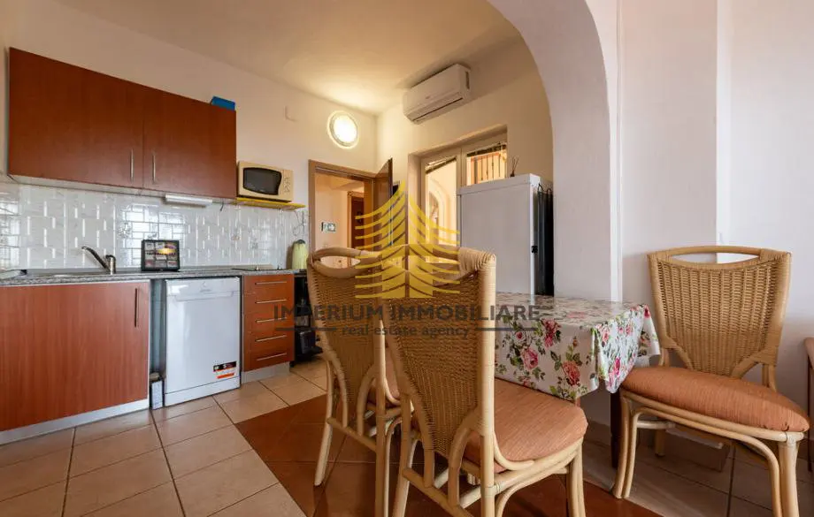 Stan na prodaju – Kolan, Pag, 138 m², 8-sobni – fotografija 2