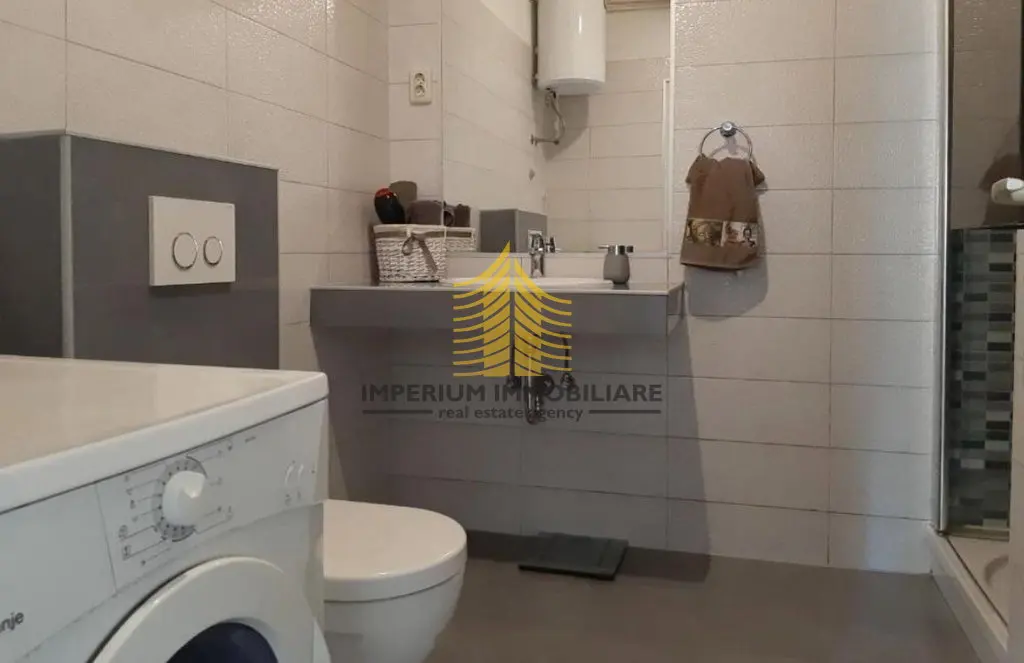 Stan na prodaju – Postira, 82 m², 3,5-sobni – fotografija 2