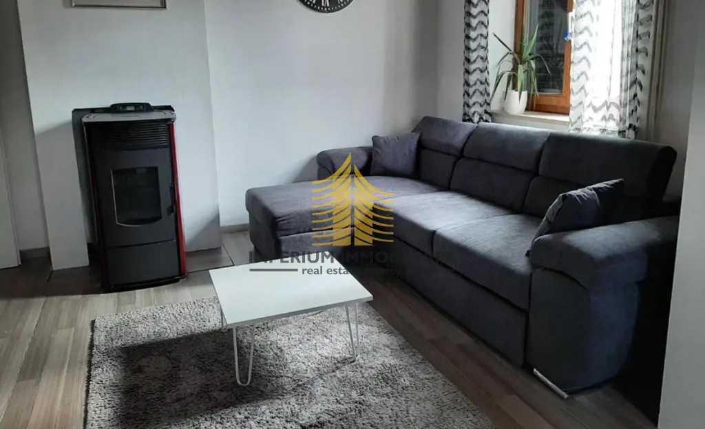 Stan na prodaju – Postira, 83 m², 3-sobni