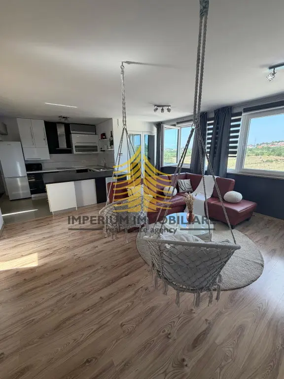 Stan na prodaju – Pula, 120 m², 2,5-sobni
