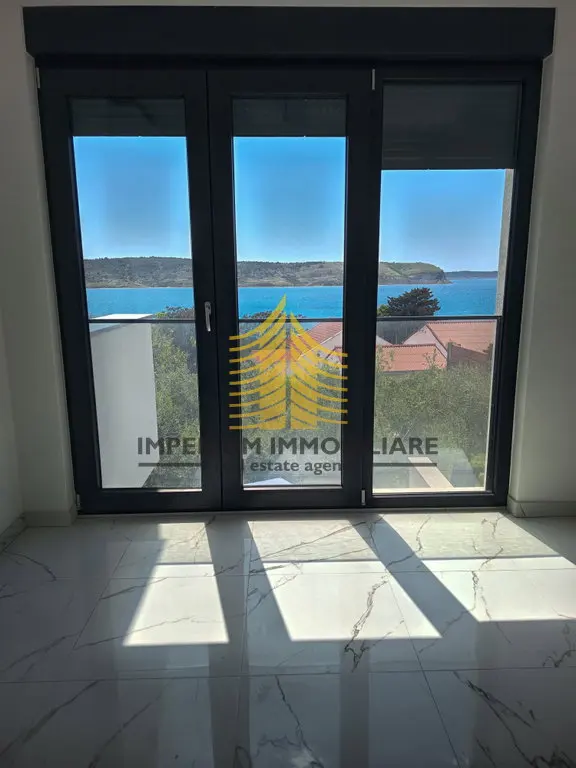 Stan na prodaju – Ražanac, 73,96 m², 3-sobni