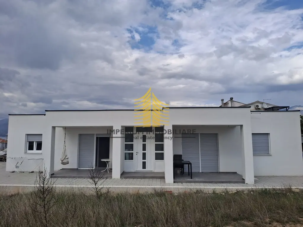 Stan na prodaju – Ražanac, 75 m², 2,5-sobni