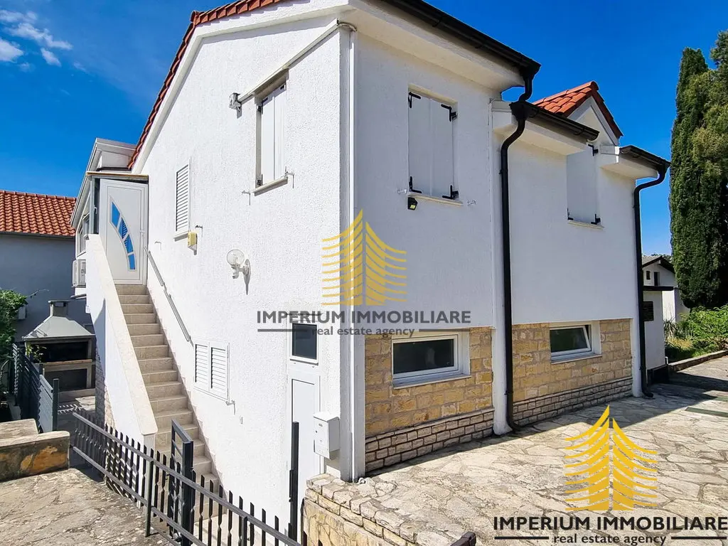 Stan na prodaju – Šibenik, 117 m², 4-sobni – fotografija 3