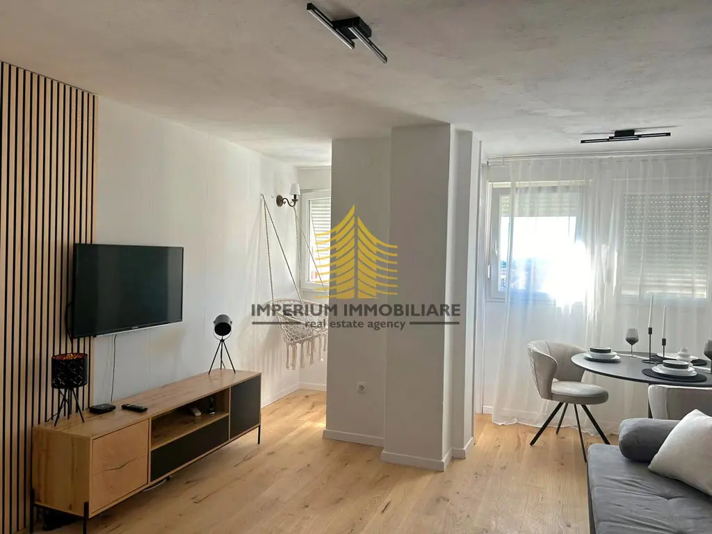 Stan na prodaju – Šibenik, 43 m², 1,5-sobni – fotografija 2