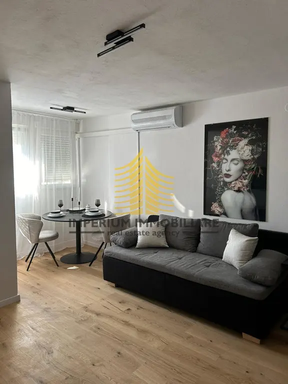 Stan na prodaju – Šibenik, 43 m², 1,5-sobni – fotografija 3