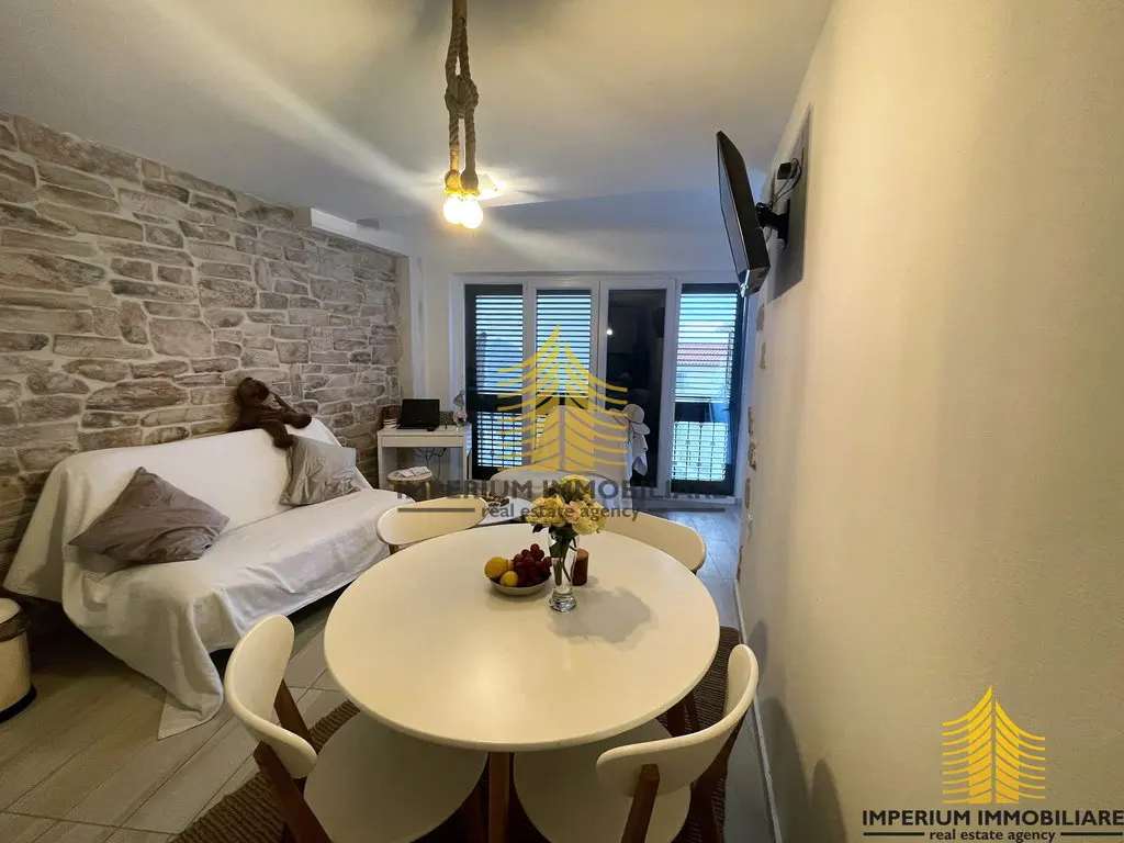 Stan na prodaju – Šibenik, 50 m², 3-sobni – fotografija 2
