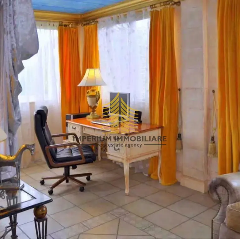 Stan na prodaju – Varoš, Split, 161 m², 3,5-sobni – fotografija 5