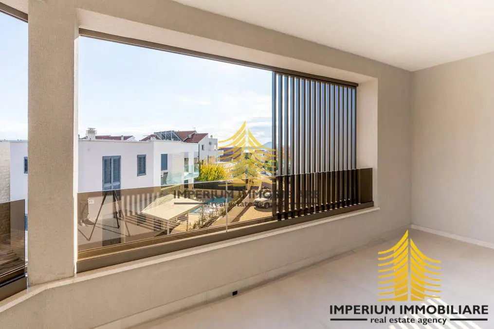 Stan na prodaju – Vodice, 136 m², 4-sobni – fotografija 3