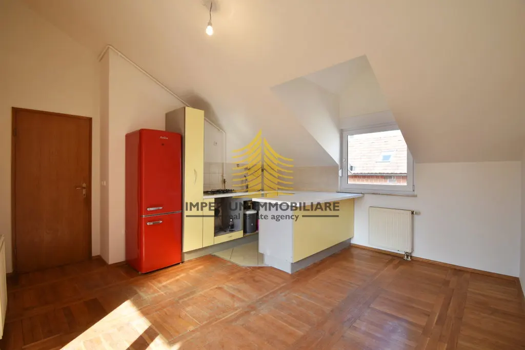 Stan na prodaju – Trešnjevka, Zagreb, 45 m², 3-sobni – fotografija 2