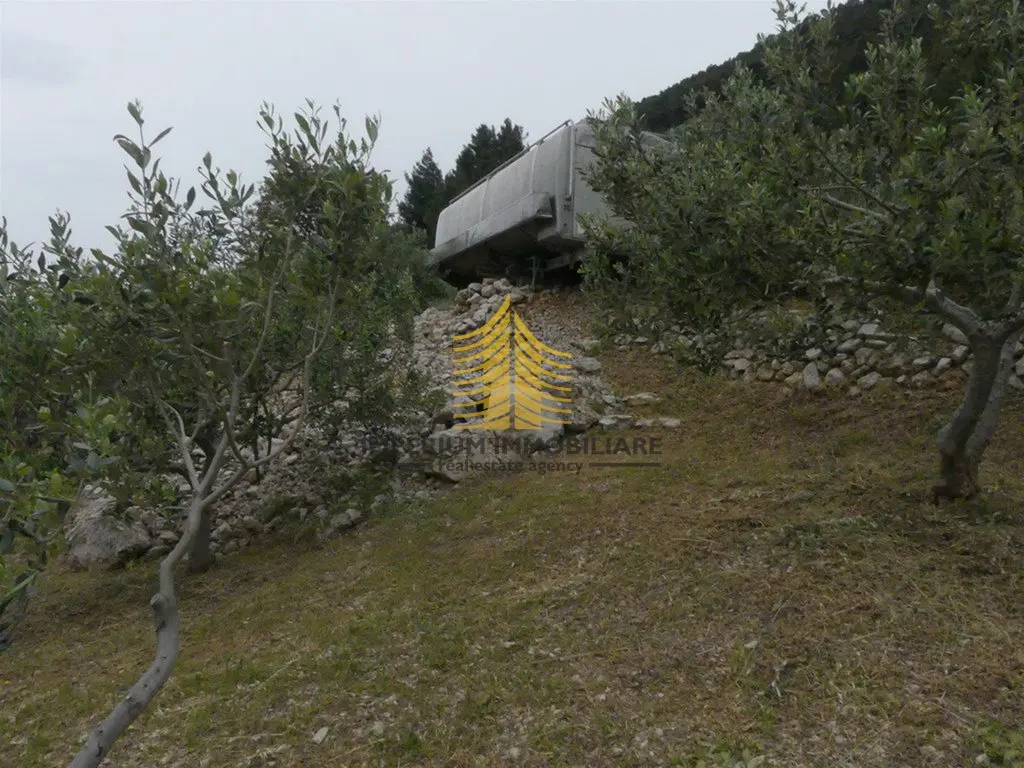 Zemljište na prodaju – Bol, 2000 m² – fotografija 3