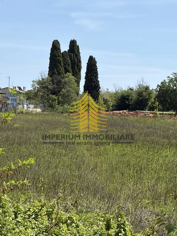 Zemljište na prodaju – Fažana, 2052 m² – fotografija 3