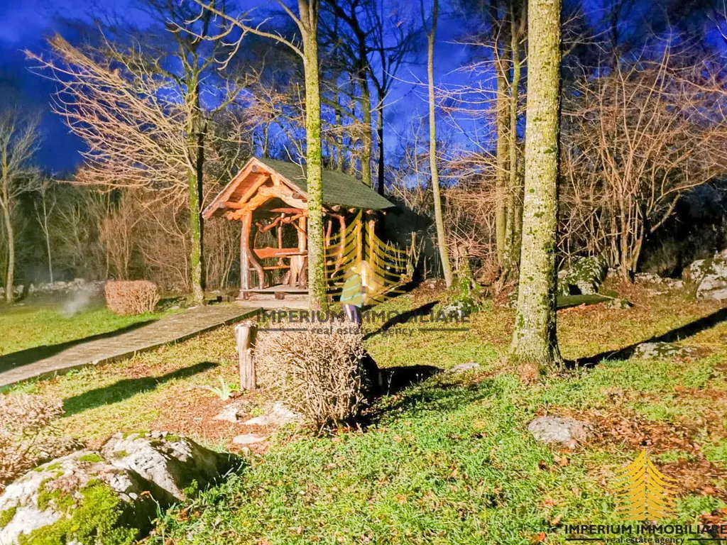 Zemljište na prodaju – Lovinac, Gračac, 12646 m² – fotografija 4