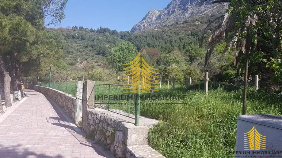 Zemljište na prodaju – Gradac, 4876 m² – fotografija 3