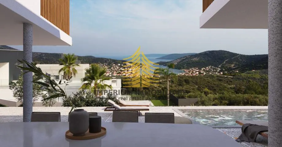 Zemljište na prodaju – Vinišće, Marina, 632 m²