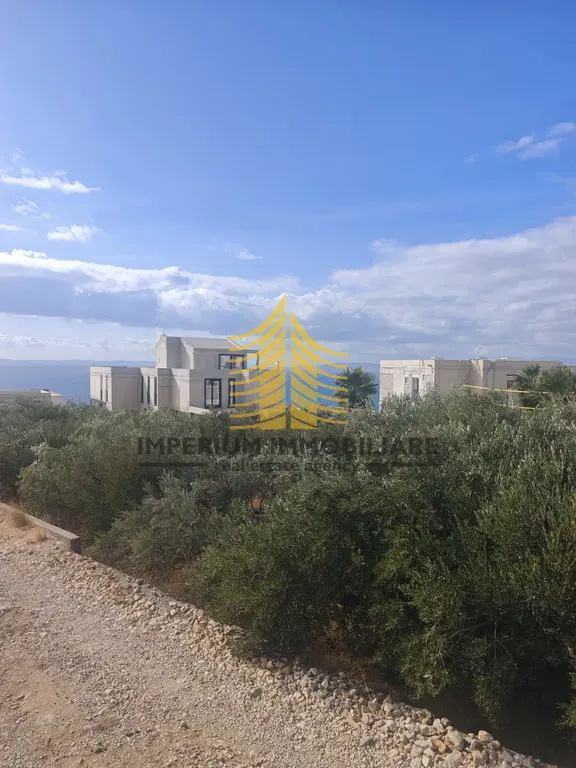 Zemljište na prodaju – Podstrana, 750 m² – fotografija 4