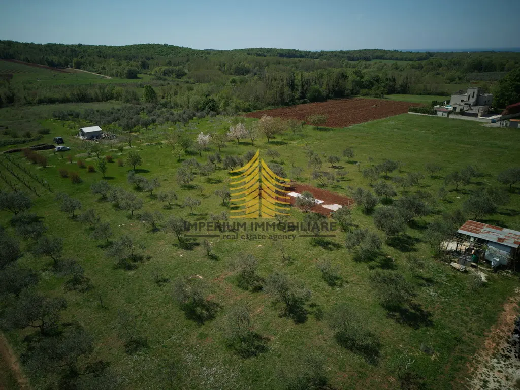 Zemljište na prodaju – Poreč, 5716 m²