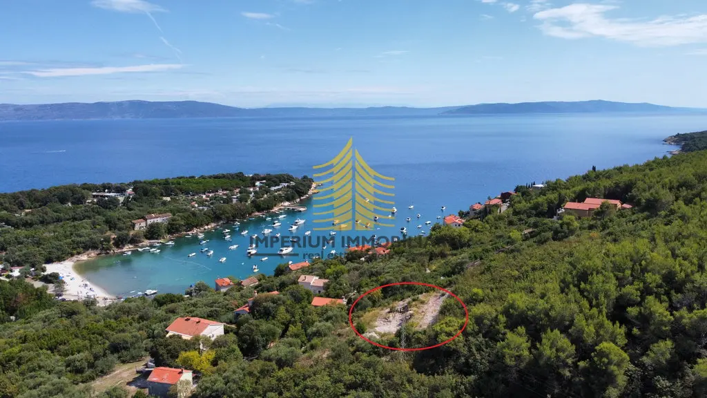 Zemljište na prodaju – Raša, 1220 m²