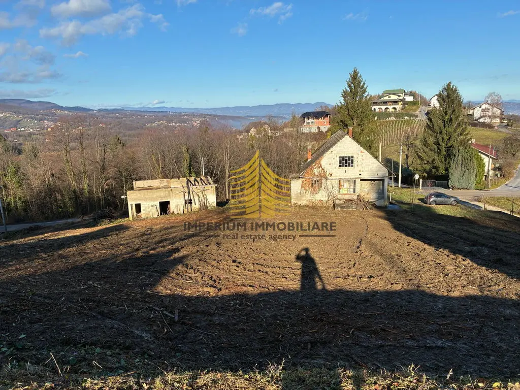 Zemljište na prodaju – Samobor, 1819 m²