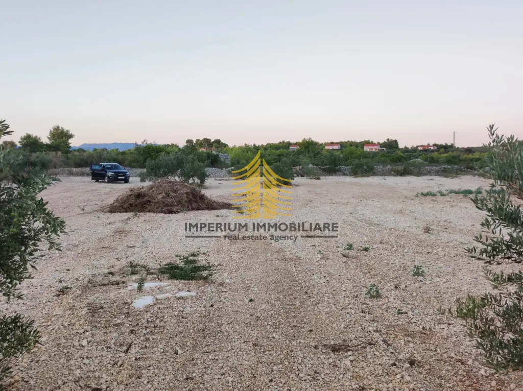 Zemljište na prodaju – Sutivan, 7838 m² – fotografija 2