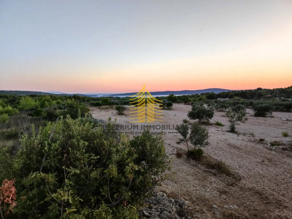 Zemljište na prodaju – Sutivan, 7838 m² – fotografija 5