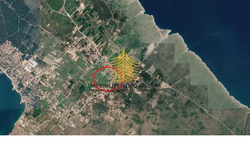 Zemljište na prodaju – Vrsi, 500 m²
