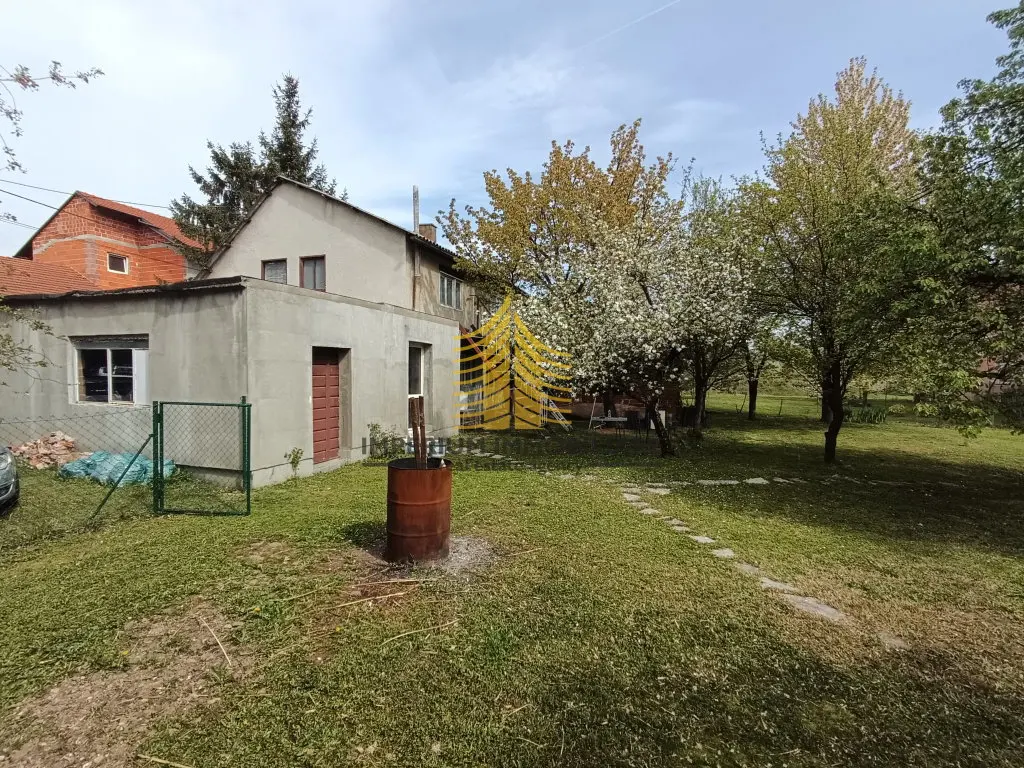 Zemljište na prodaju – Rudeš, Zagreb, 724 m² – fotografija 5