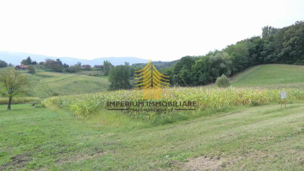 Zemljište na prodaju – Zaprešić, 4674 m²