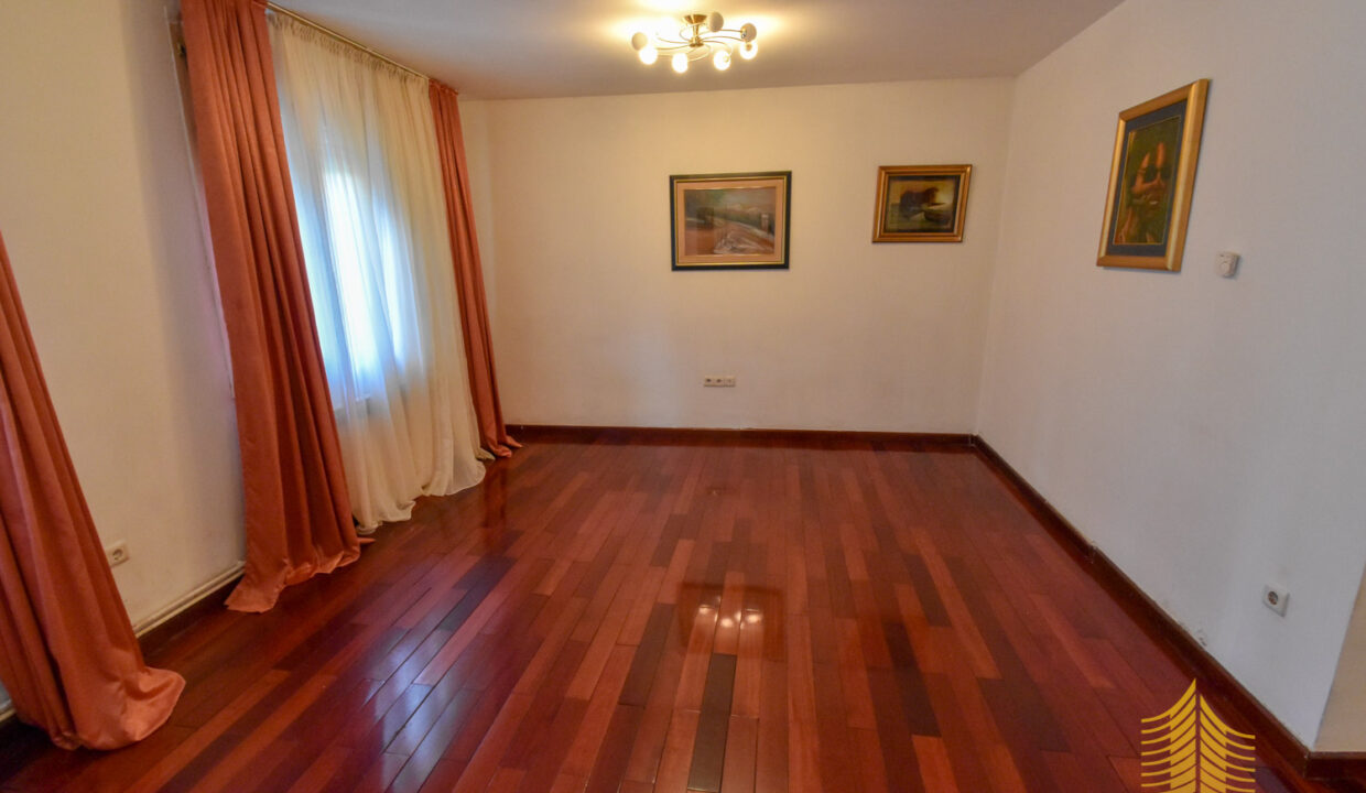 Kuća: Zagreb (Maksimir), katnica, 312.00 m2 (prodaja)