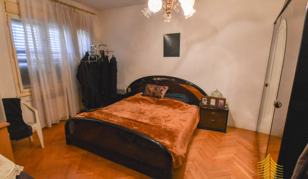 Kuća: Zagreb (Maksimir), katnica, 312.00 m2 (prodaja)