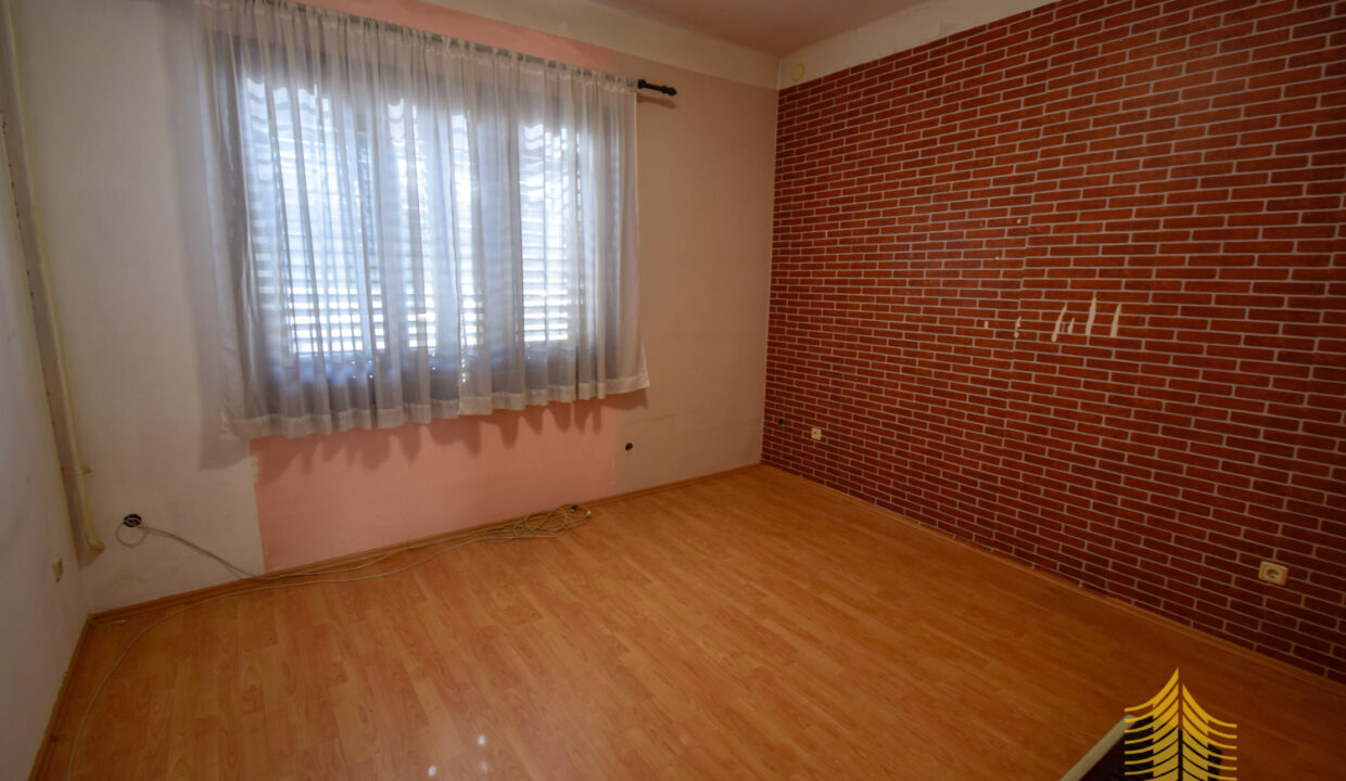 Stan: Zagreb (Trešnjevka), 96.00 m2 2 stana u kući (prodaja)