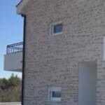 brala3 f69mwzSN 228x439 portrait